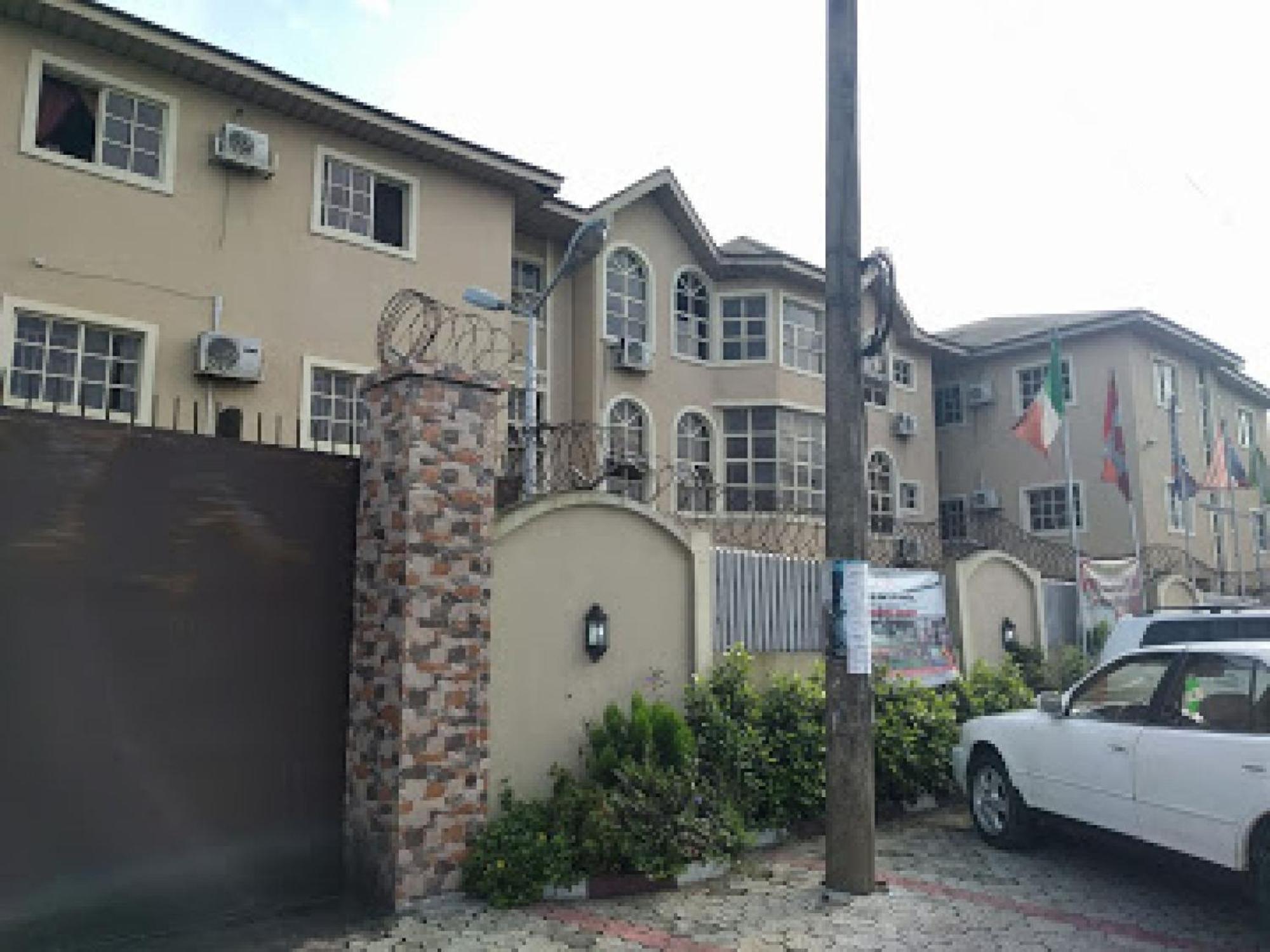Room In Lodge - Clen-Phil Hotels And Suite Port Harcourt Zewnętrze zdjęcie